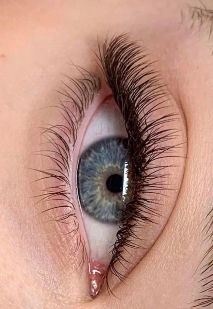 Wimpernverl&auml;ngerung bei Beauty Home